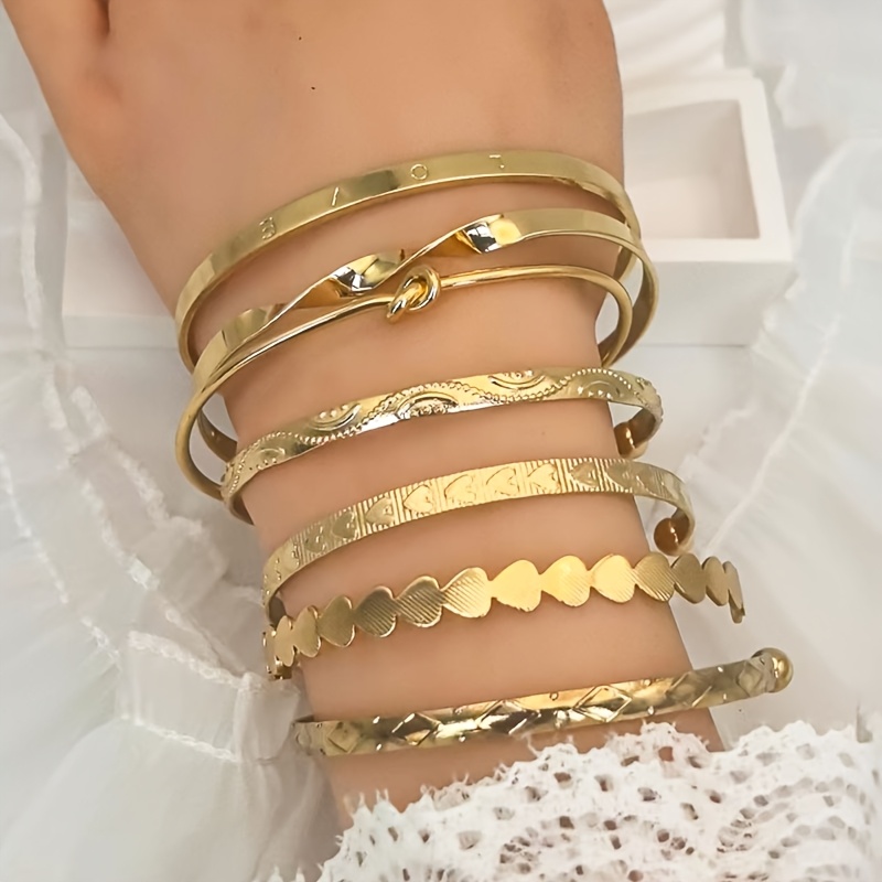 7pcs Beautiful Golden Bangles Set, Exquisite Design for All Occasions